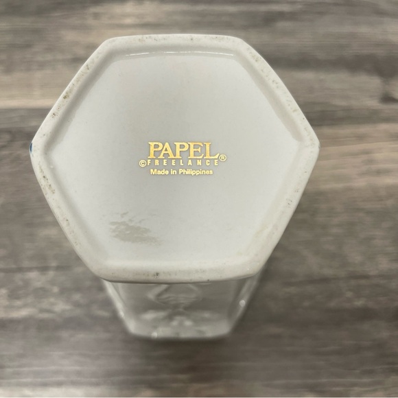 Papel Freelance Lenox Ivory Vase Cut Out Pierced Embossed 7” Tall Gold Trim EUC - Picture 6 of 7